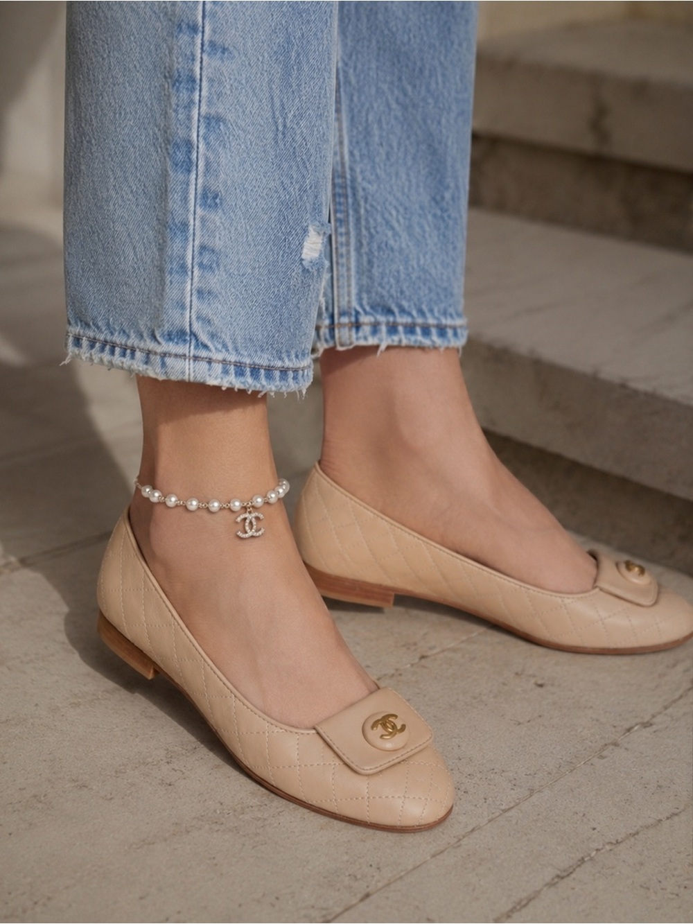 NOTCHANEL Quilted Ballet Flats in Tan Leather with Gold CC size 39 (8)